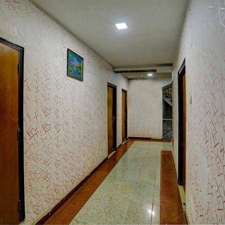 Hotel Monarch Inn 勒克瑙 外观 照片